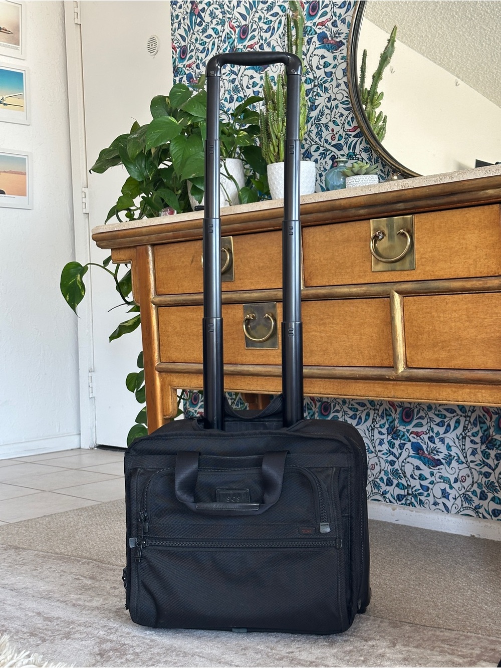 TUMI Alpha 2 two Wheeled Laptop Briefcase – Excellent Condition
